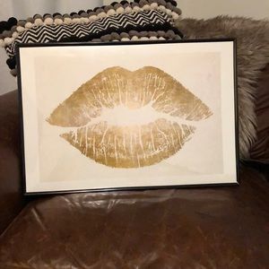 Oliver Gal Gold Lip Art Print